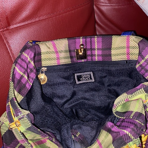 Gianni Versace - Picture 3 of 5